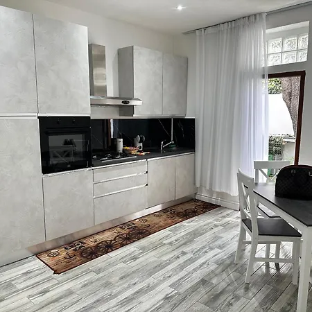 Amy House Semesterbostad *